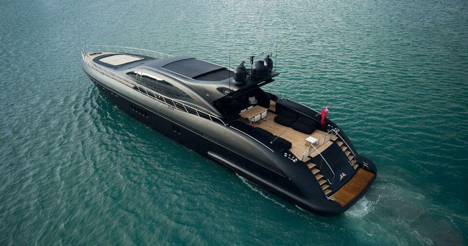 article 33-meter Mangusta Motoryacht Neoprene sold banner image